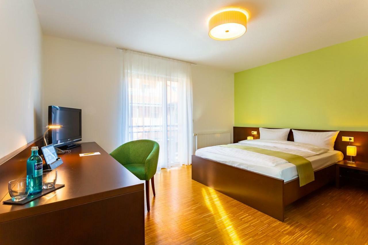 Acantus Hotel Вайзендорф Экстерьер фото